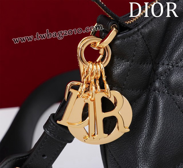 Dior专柜2025新款迪奥高仿原单饺子包复古手提包 djfk1489